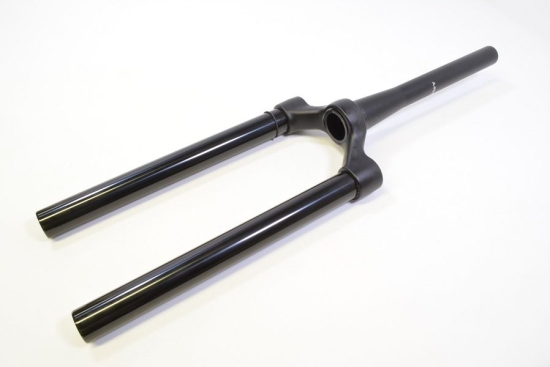 Detalė Fox Service Set: 2017 32 26in 130-150. 27.5in 110-140. and 29in 110-130. Black Ano.Matte Black. 1.5T. Std OS CSU Assy (820-11-917-KIT)