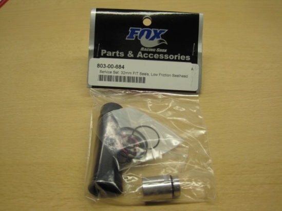 Detalė FOX Service Set: 32mm FIT Seals Low Friction Seal (803-00-684)
