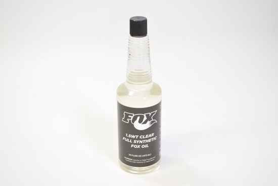 2017 Oil: FOX AM 1.5wt Synthetic Oil ( 16 oz.) Clear (025-03-035)